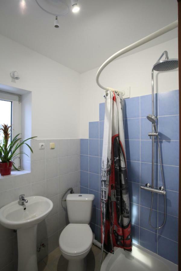Apartament Rodzinny S8 Kalisz Esterno foto